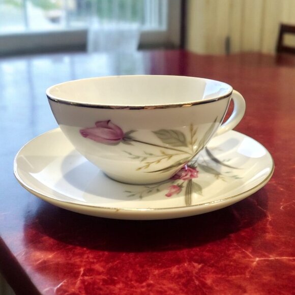 Windsor Rose Fine China of Japan Cup & Saucer Set - 1950's - Priced per Set - Picture 1 of 8